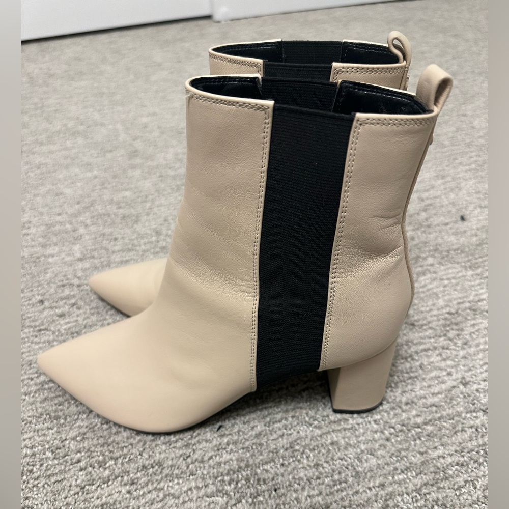 CALVIN KLEIN
Women's Feli Ankle Dress Booties